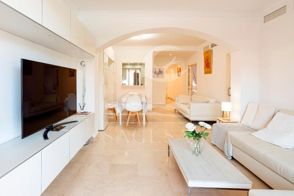 Jardines De Santa Maria Golf Apartment *